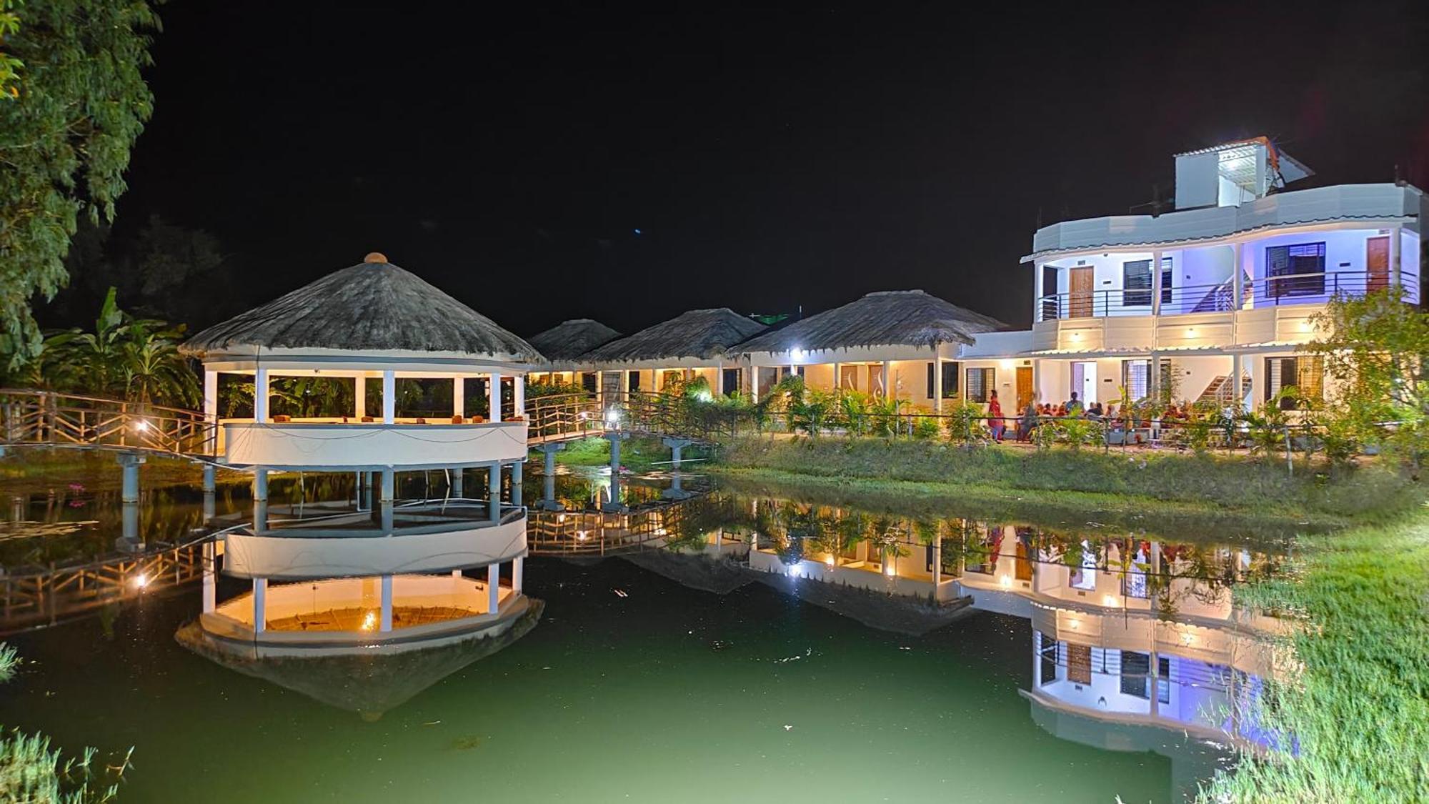 Hotel Sundarban Beckons à Gosāba Extérieur photo